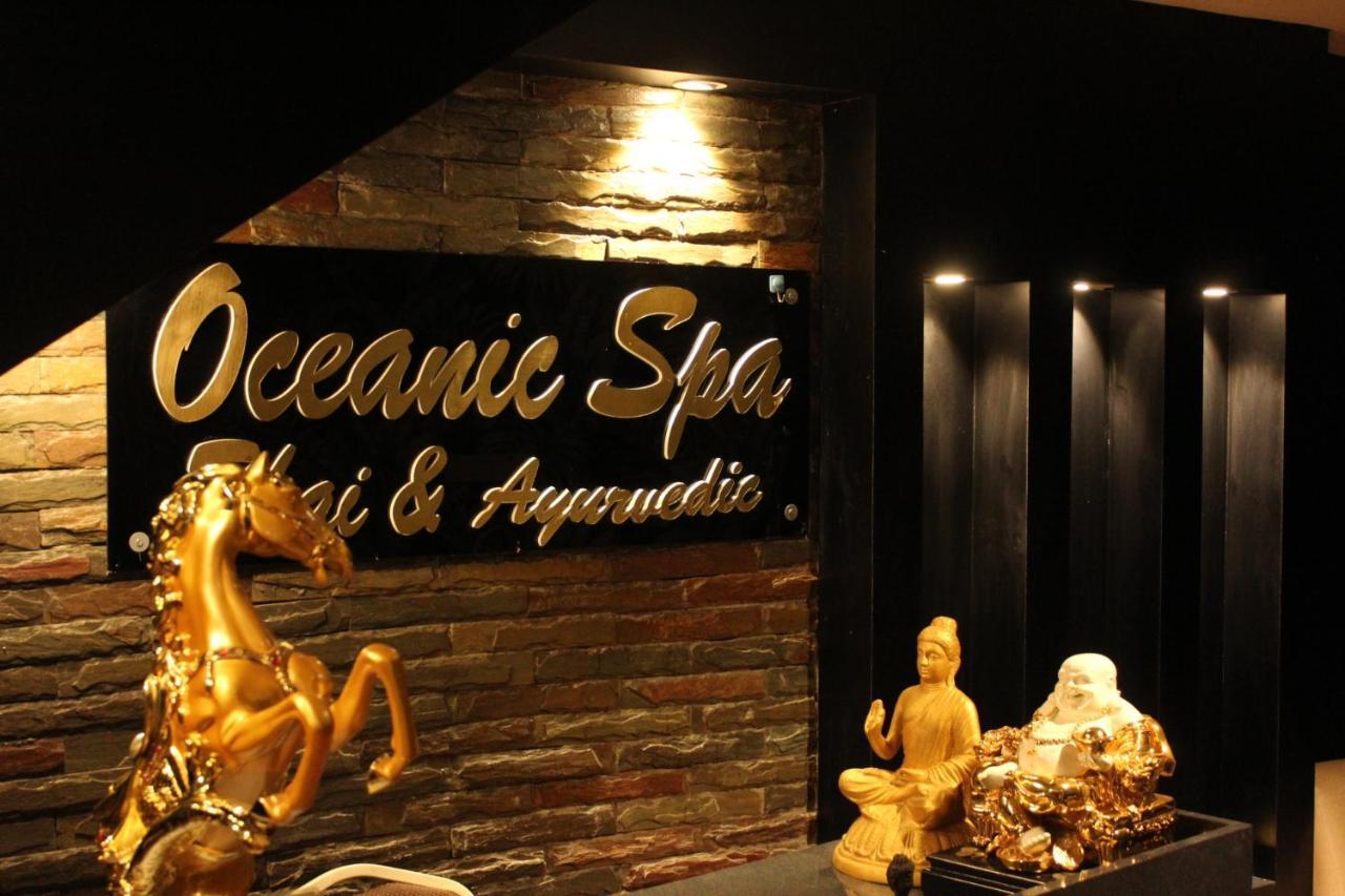 Stalin Pleasant Park Hotel 3*